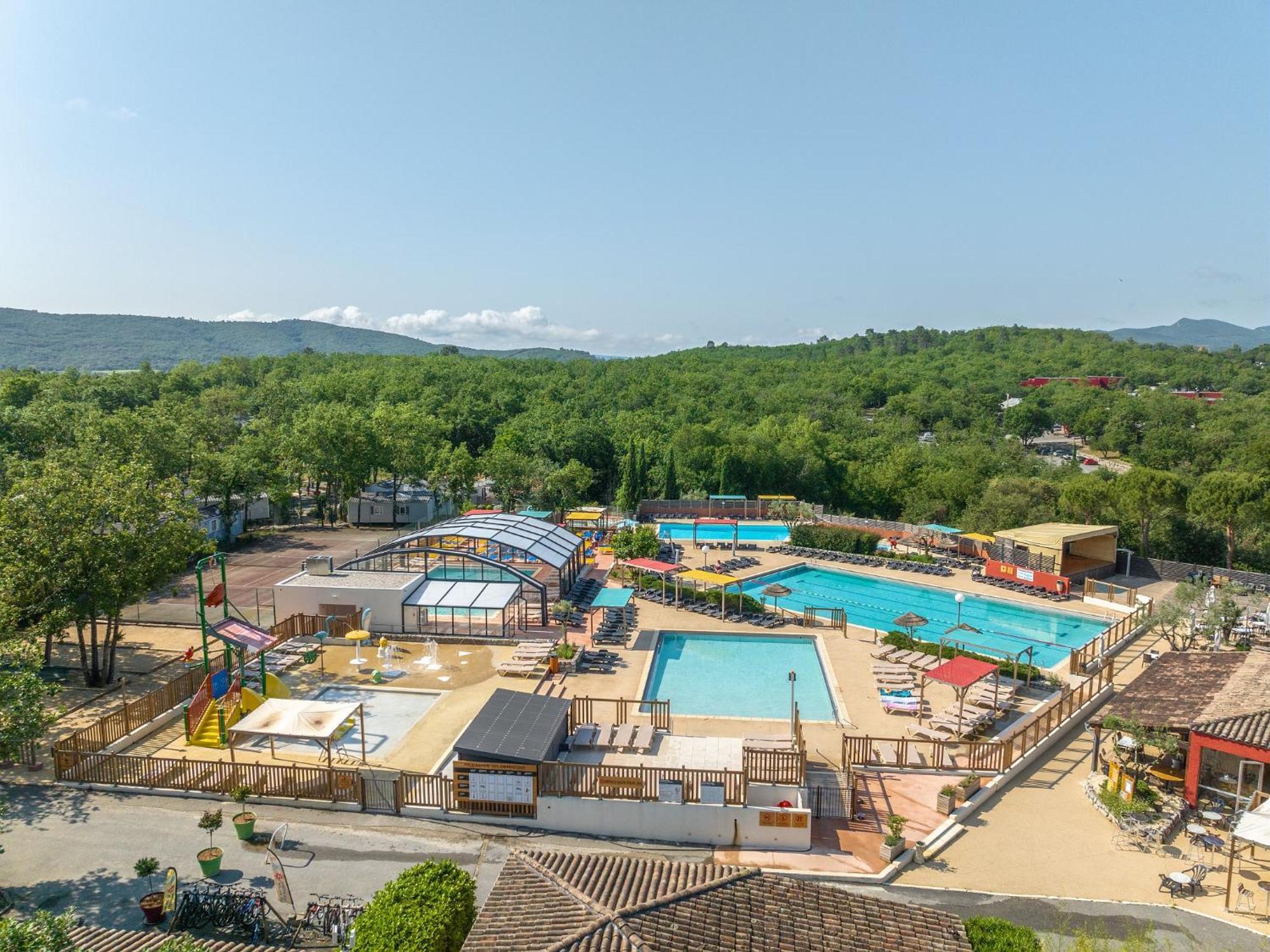 Camping Domaine De Chaussy لاغورس المظهر الخارجي الصورة
