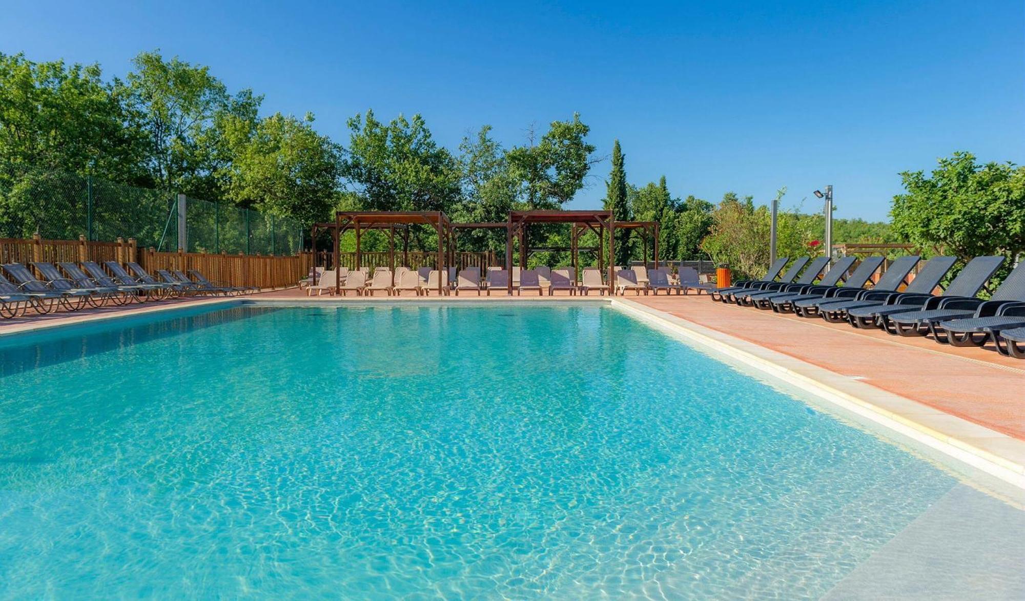 Camping Domaine De Chaussy لاغورس المظهر الخارجي الصورة