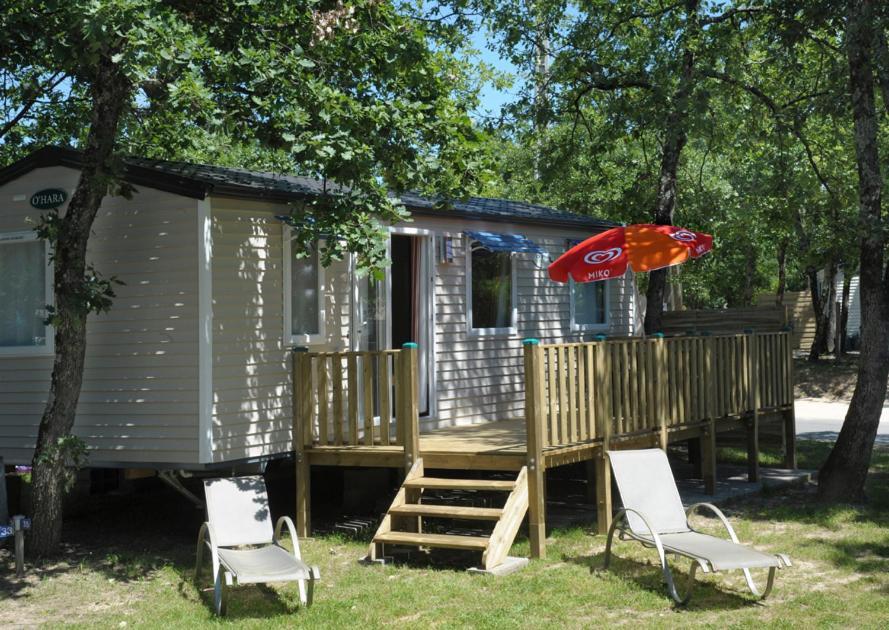 Camping Domaine De Chaussy لاغورس الغرفة الصورة
