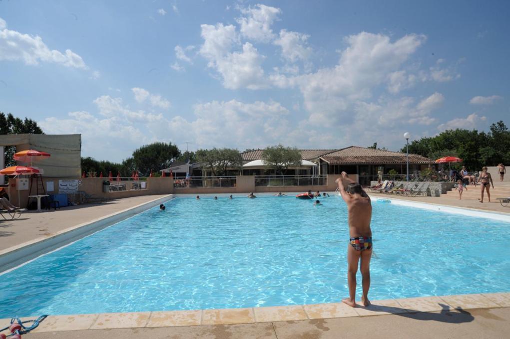 Camping Domaine De Chaussy لاغورس المظهر الخارجي الصورة